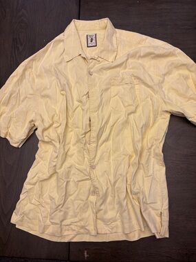 Jamaica Jaxx Light Yellow Short Sleeve Button-Down Shirt